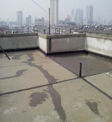 宁夏漏水维修 楼顶漏水是什么原因，楼顶漏水维修方法是什么?